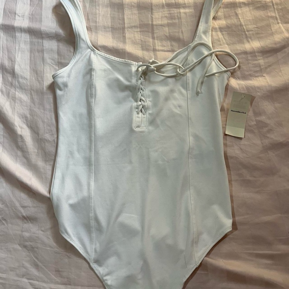 white abercrombie body suit (Brand New)